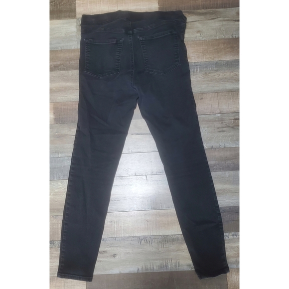 Loft Stretch Leggings - Picture 3 of 8